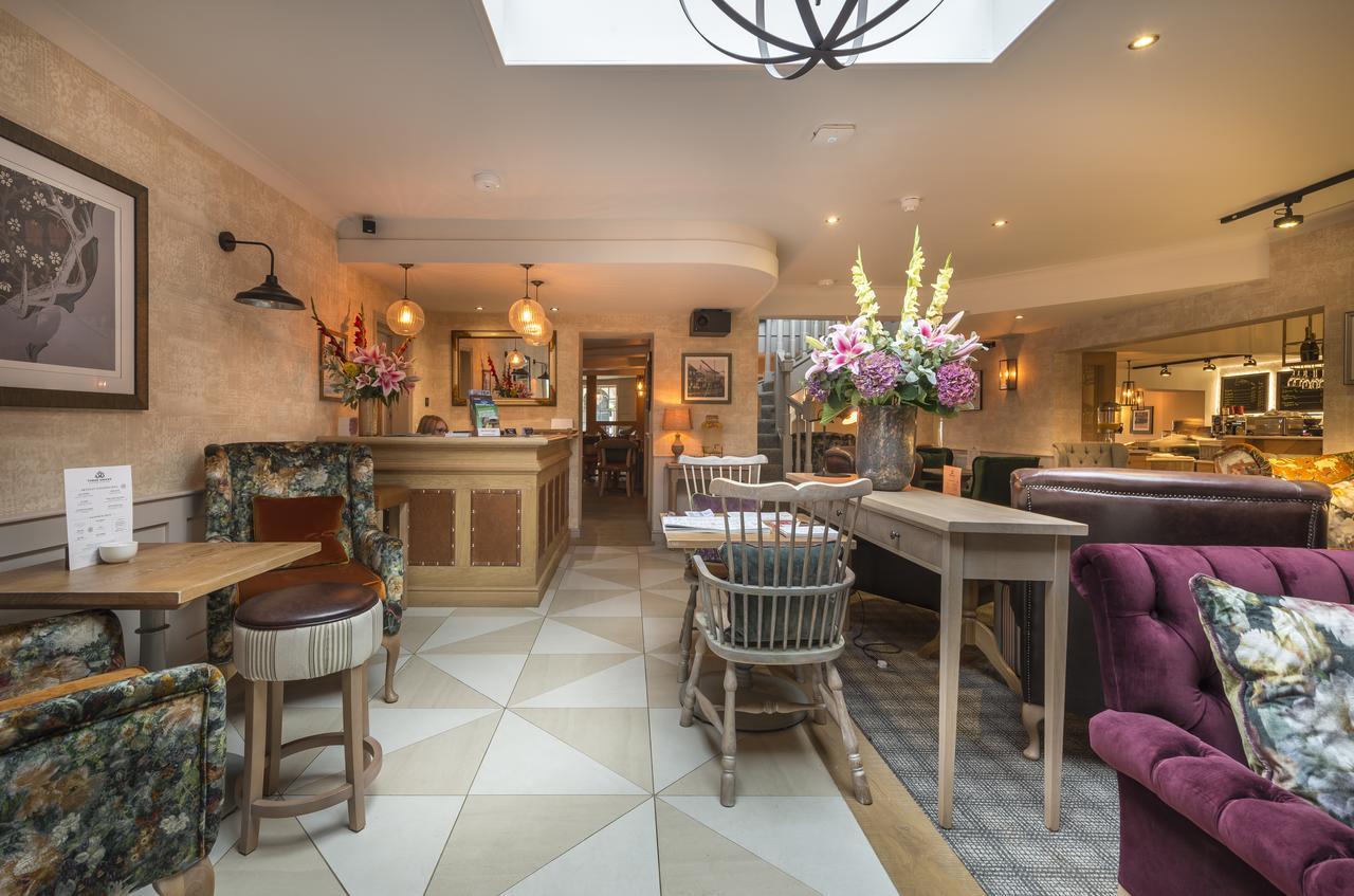 The Three Swans Hotel, Hungerford, Berkshire Dış mekan fotoğraf
