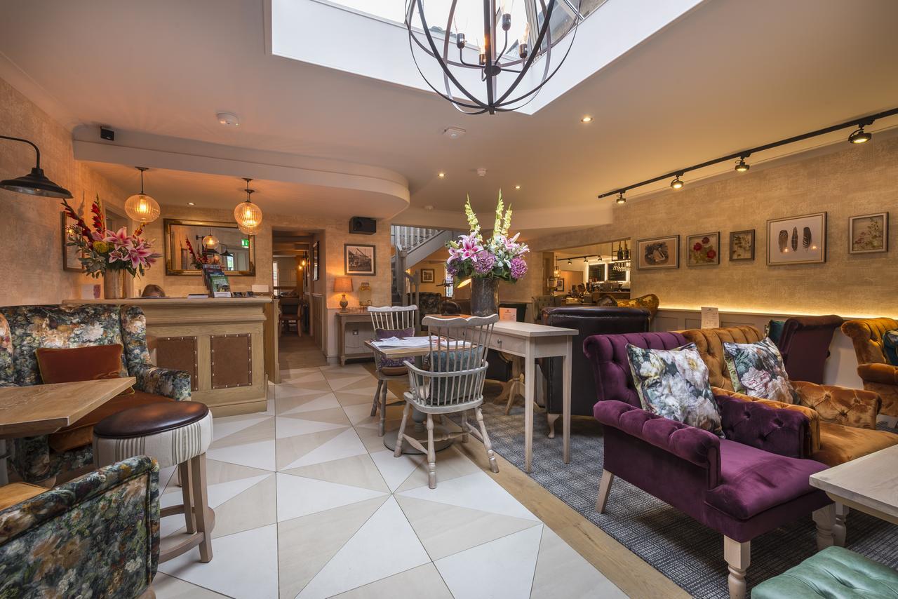 The Three Swans Hotel, Hungerford, Berkshire Dış mekan fotoğraf